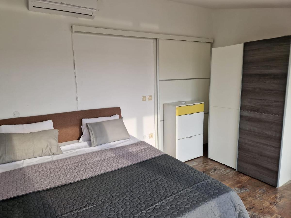 Apartment Vilic Пула Экстерьер фото