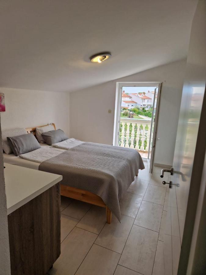 Apartment Vilic Пула Экстерьер фото