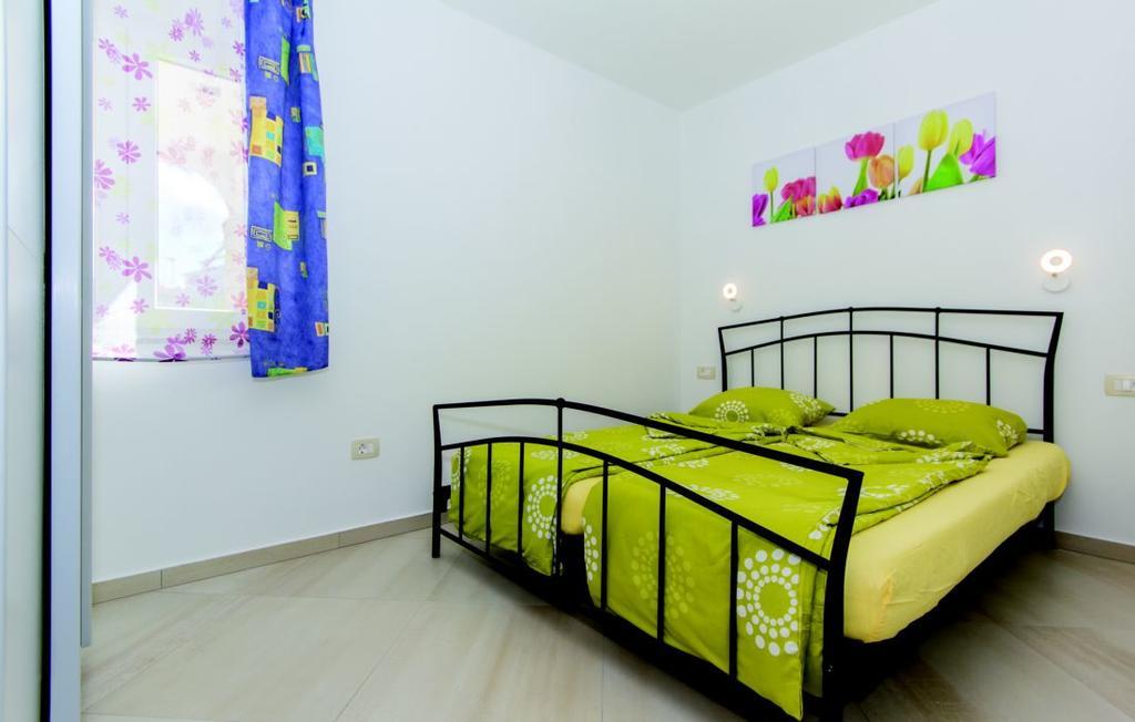 Apartment Vilic Пула Экстерьер фото