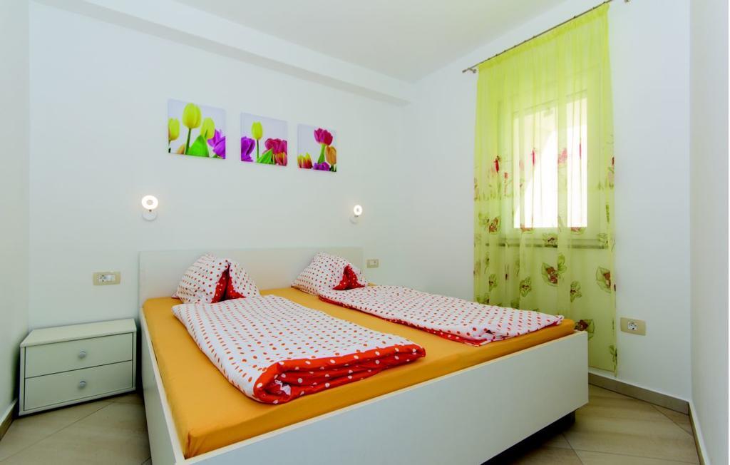 Apartment Vilic Пула Экстерьер фото